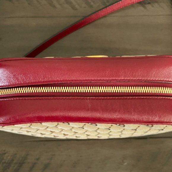 GG Marmont Shoulder Bag Diagonal Quilted GG Canvas Small - Picture 3 of 6